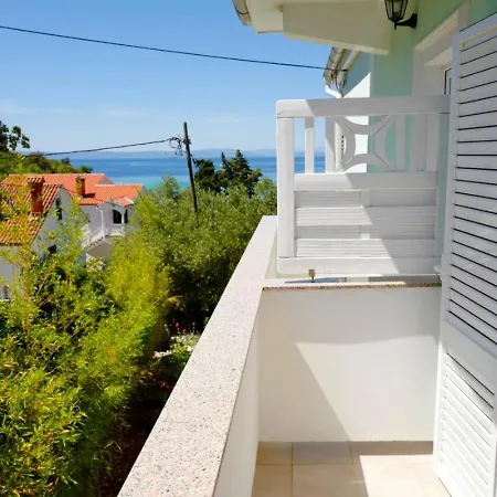 Mare - Sunny Island Rab