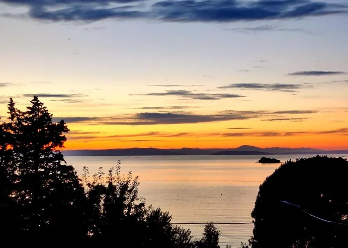 Mare - Sunny Island Rab Kampor