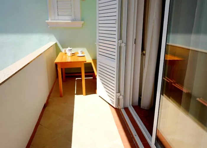 Mare - Sunny Island Rab Kampor
